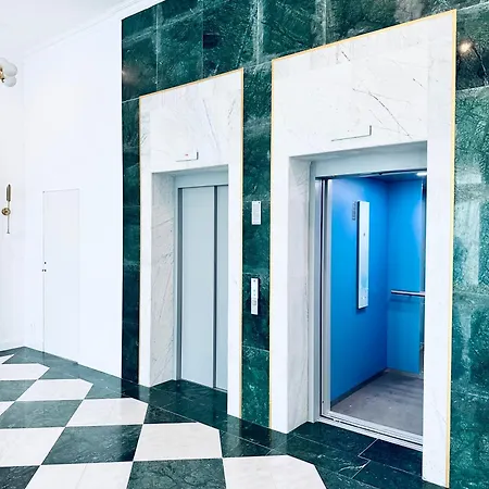 North Executive Apartment *
