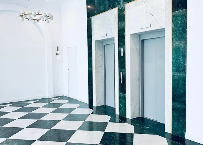 North Executive Mamaia